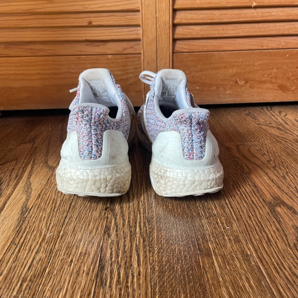 Adidas original Ultra Boosts - Picture 2 of 4